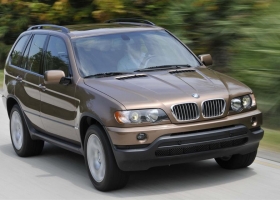 BMW X5 Widescreen Wallpapers 17