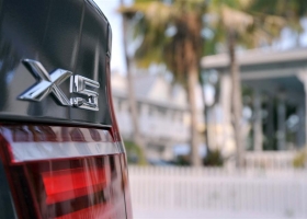 BMW X5 Widescreen Wallpapers 21