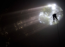 ว่าด้วยเรื่องมองถ้ำ ที่ไม่ใช่ถ้ำมอง