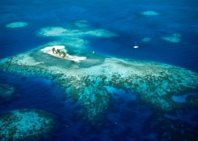 Amazing  Islands Wallpapers 1